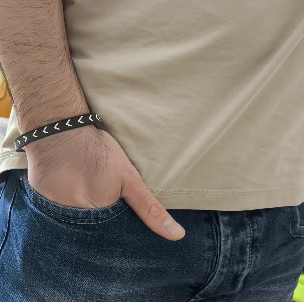 Ανδρικό βραχιόλι με καουτσούκ από ανοξείδωτο ατσάλι, εσωτ.διάμετρος 7 εκατοστά, TRIBUTE,0230270602